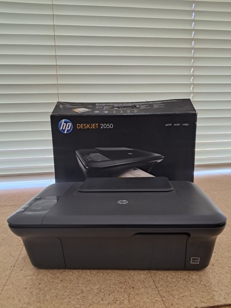 Impressora Deskjet HP 2050