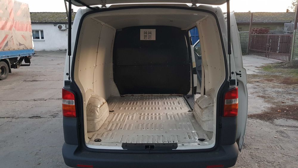 Volkswagen T5 transporter 2009 1.9 TDI