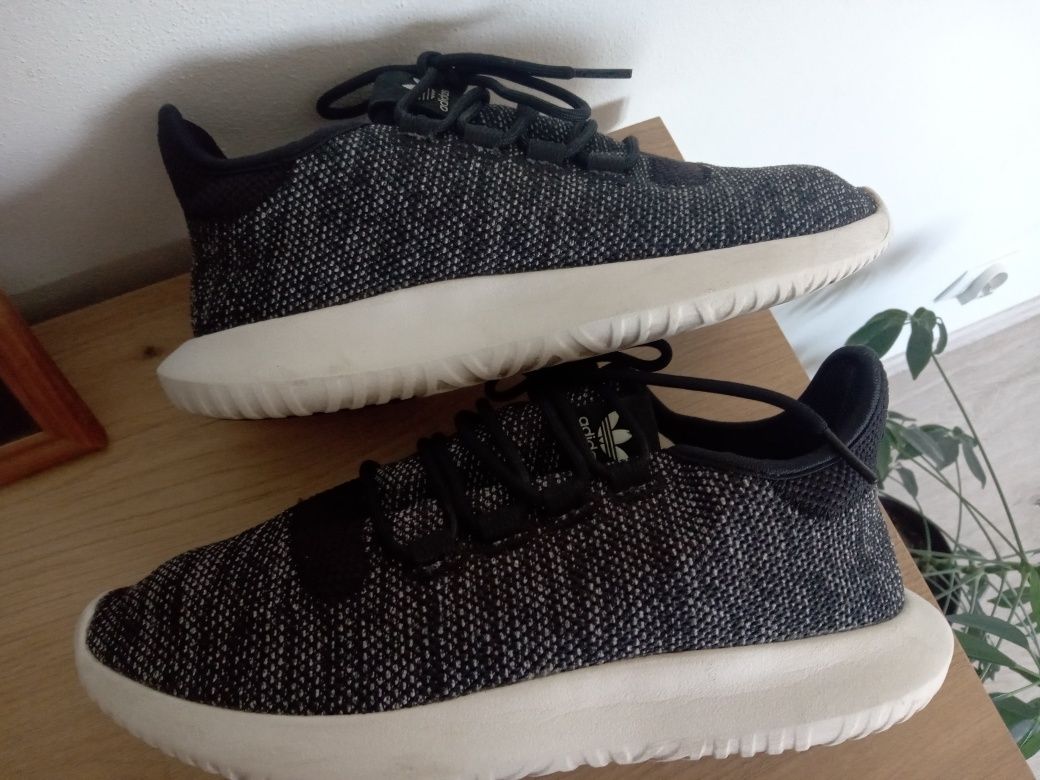 Buty sportowe Adidas Tubular Shadow Knit 39 1/3