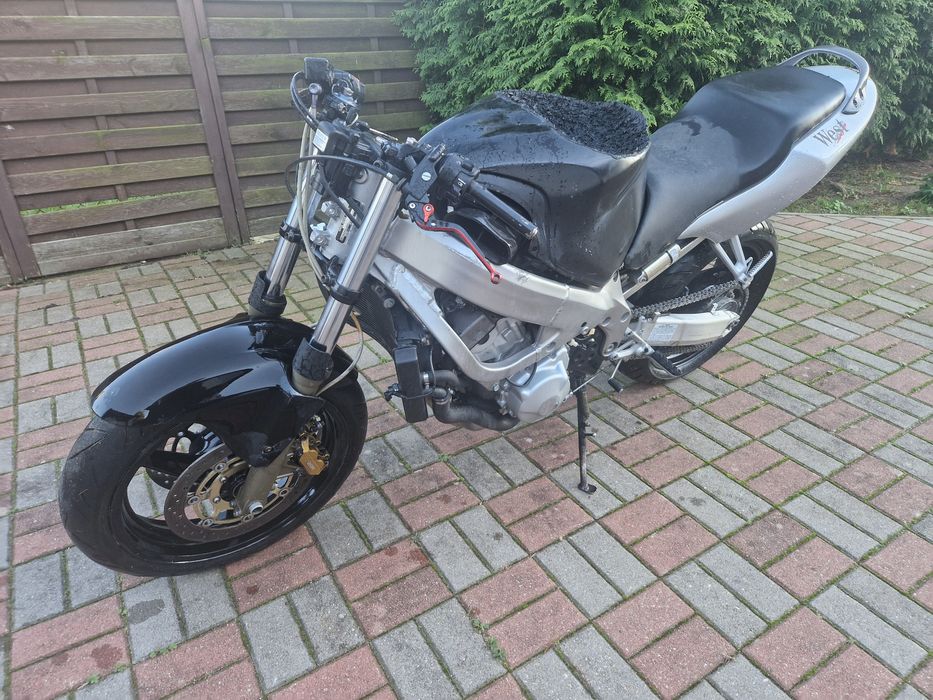 Honda CBR 600 F4i stunt wtrysk możliwa zamiana