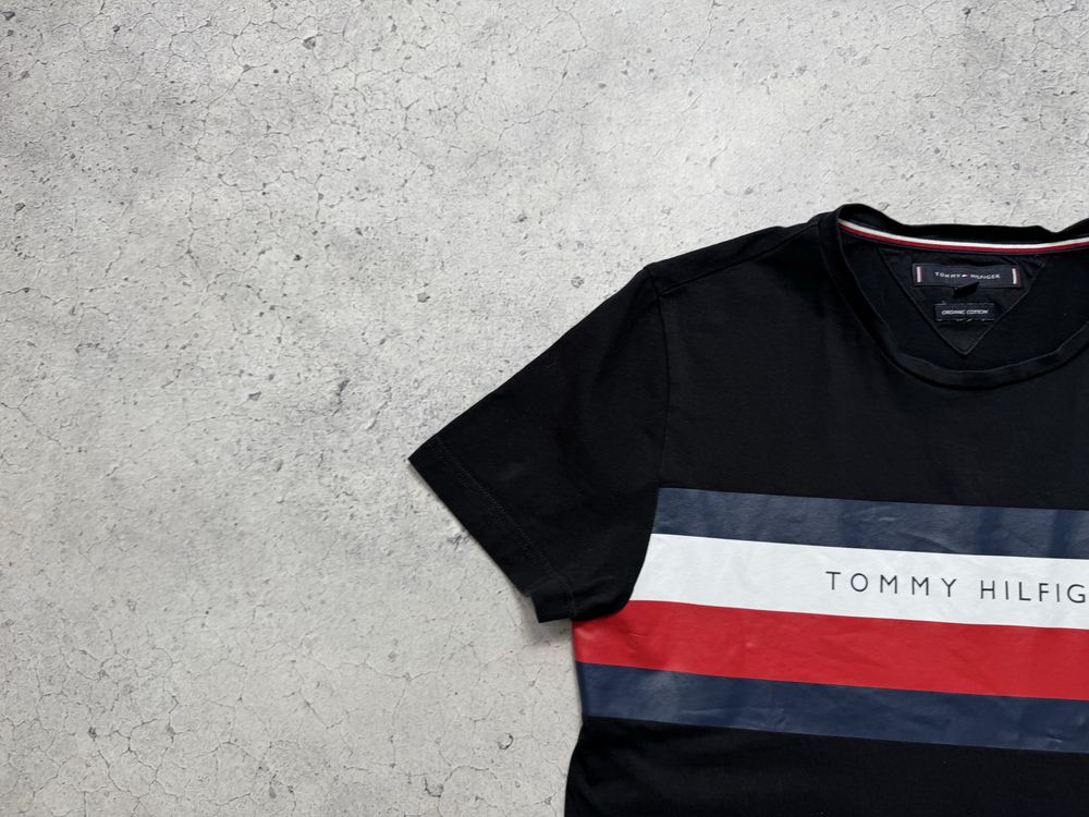 Мужская Футболка Tommy Hilfiger С Большим Логотипом Оригинал S-M