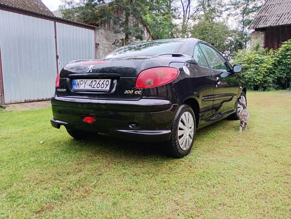 Peugeot 206 CC 1.6 b w dobrym stanie