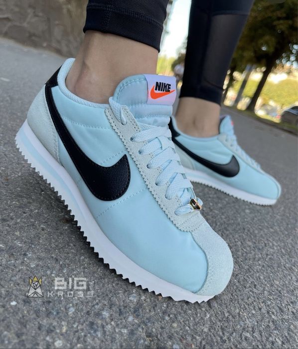 Жіночі кросівки nike cortez (DZ2795-401)