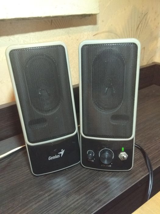 продам акустическую систему, колонки GENIUS SP - M200