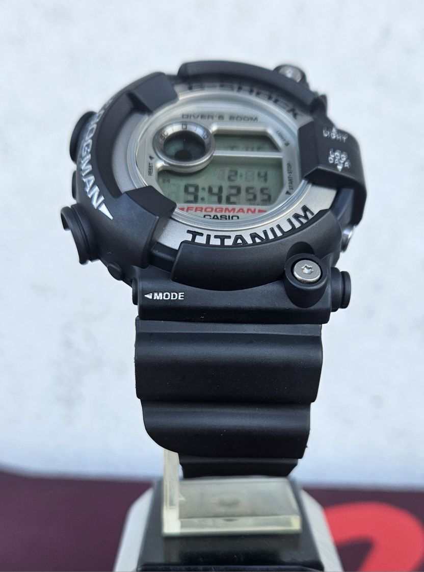 DW-8200 Frogman Diver's vintage-G Casio G-shock 1999