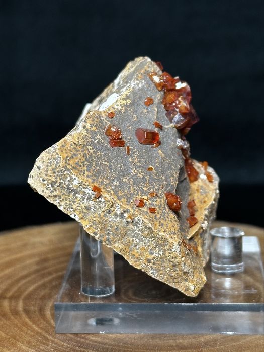 Kryształy wanadynitu - Maroko