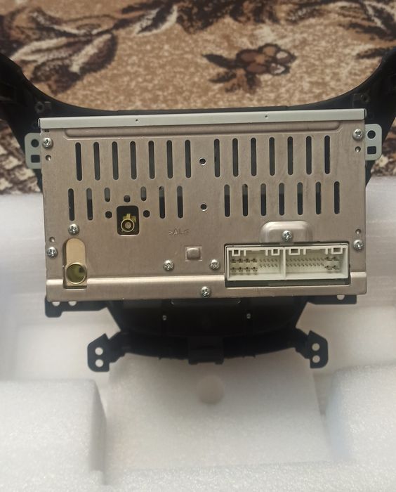 Продам штатную автомагнитолу для Hyundai Elantra 2014-2015 md