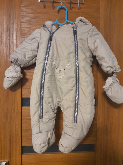 Kombinezon zimowy dla niemowlaka