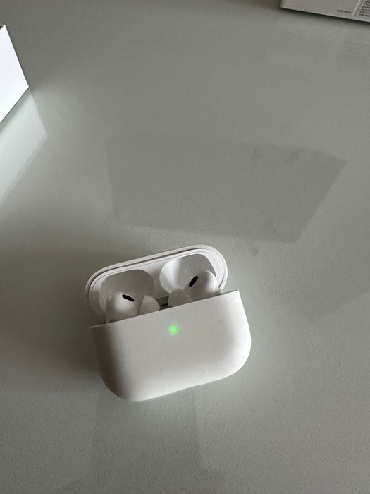 AirPods Pro 2 - COMO NOVOS