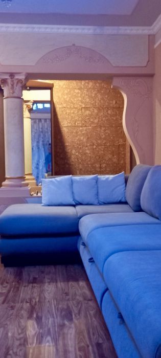 Собственик . Продам 3-х комнатную квартиру