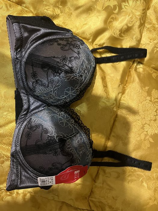 Бюстгальтери на любий смак