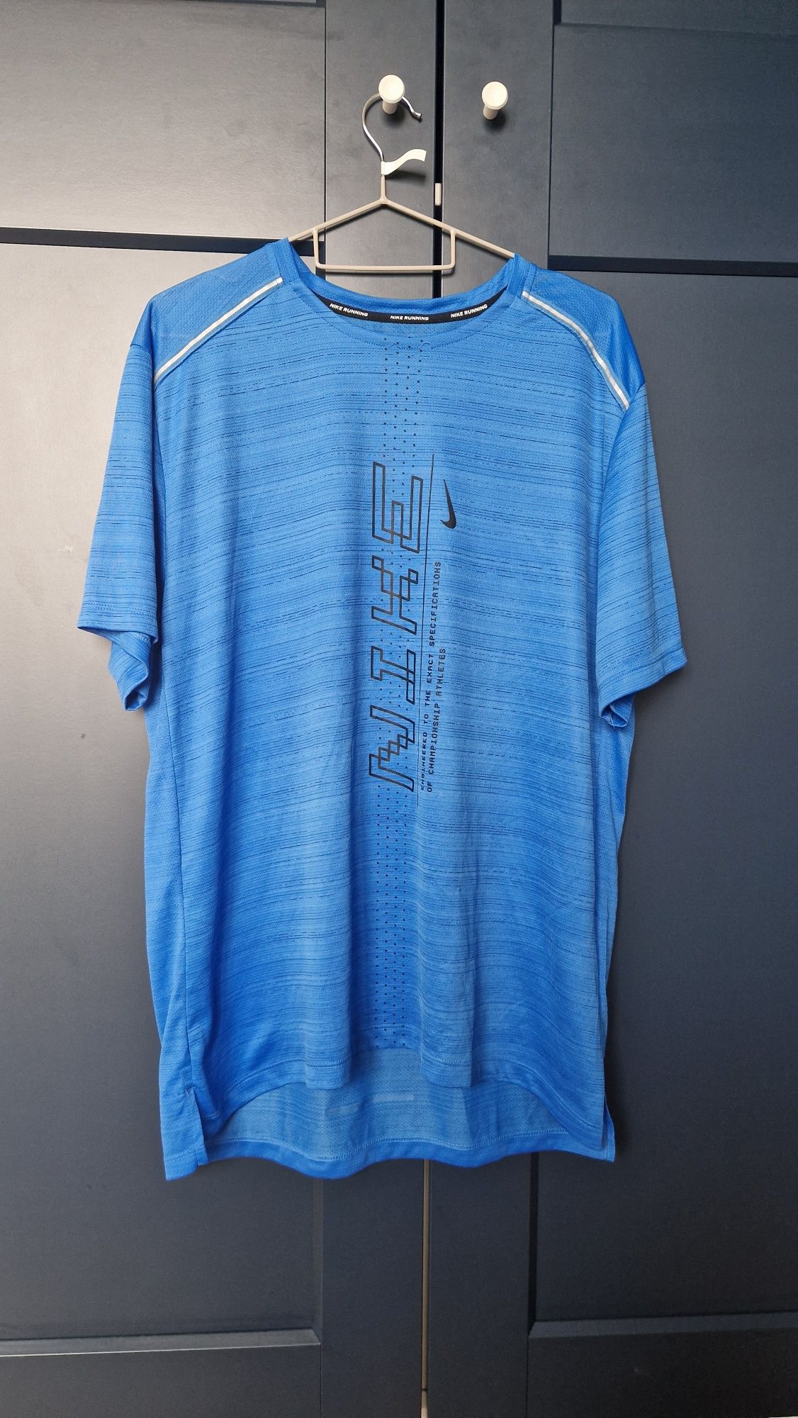 Koszulka niebieska męską sportową Nike dri fit