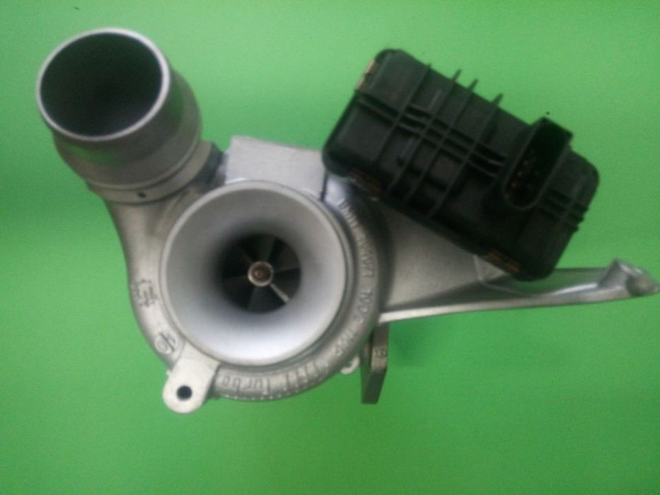Turbosprężarka Bmw 116 d 118 d 316 d 318 d X1 418 2,0  Turbina