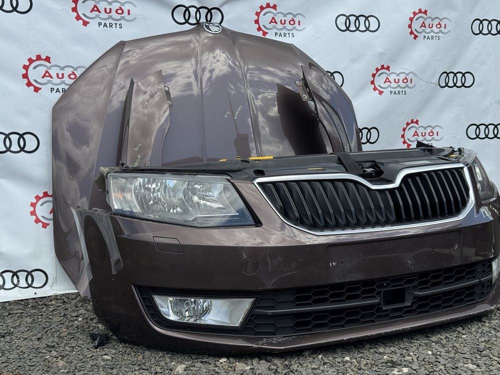 Капот крило бампер Skoda Octavia A7 октавия А7 фара панель Розборка