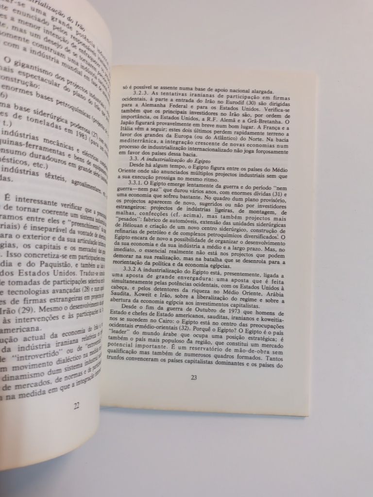 Economia e Socialismo: Revista mensal de economia política

N° 15 Junh
