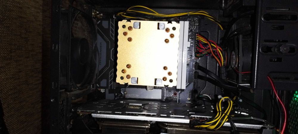 AM5 комплект (Ryzen 5 7500f + B650M + 32GB 5600MHz DDR5 + Кулер)