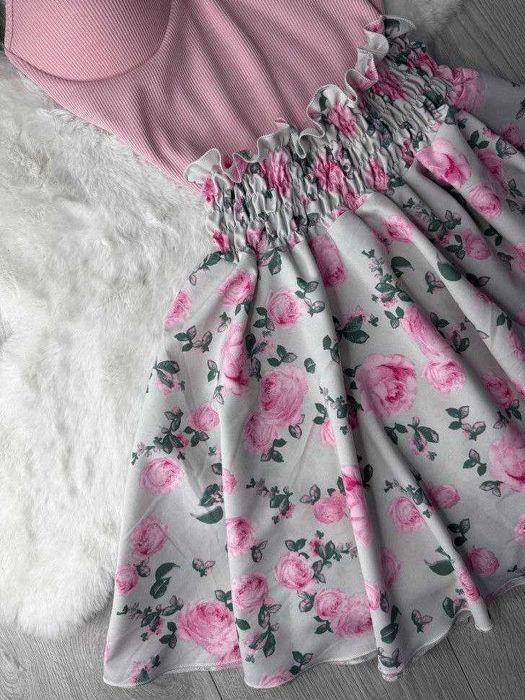 Komplet damski. Tkanina: lekki soft i prążkowany materiał. Top!!!