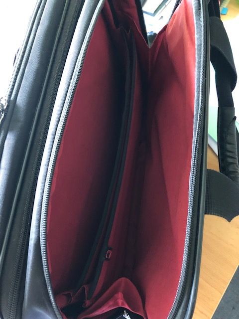 Pasta Samsonite como nova