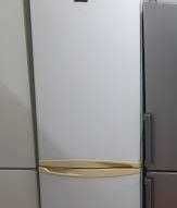 Oddaję dwie używane lodówki.