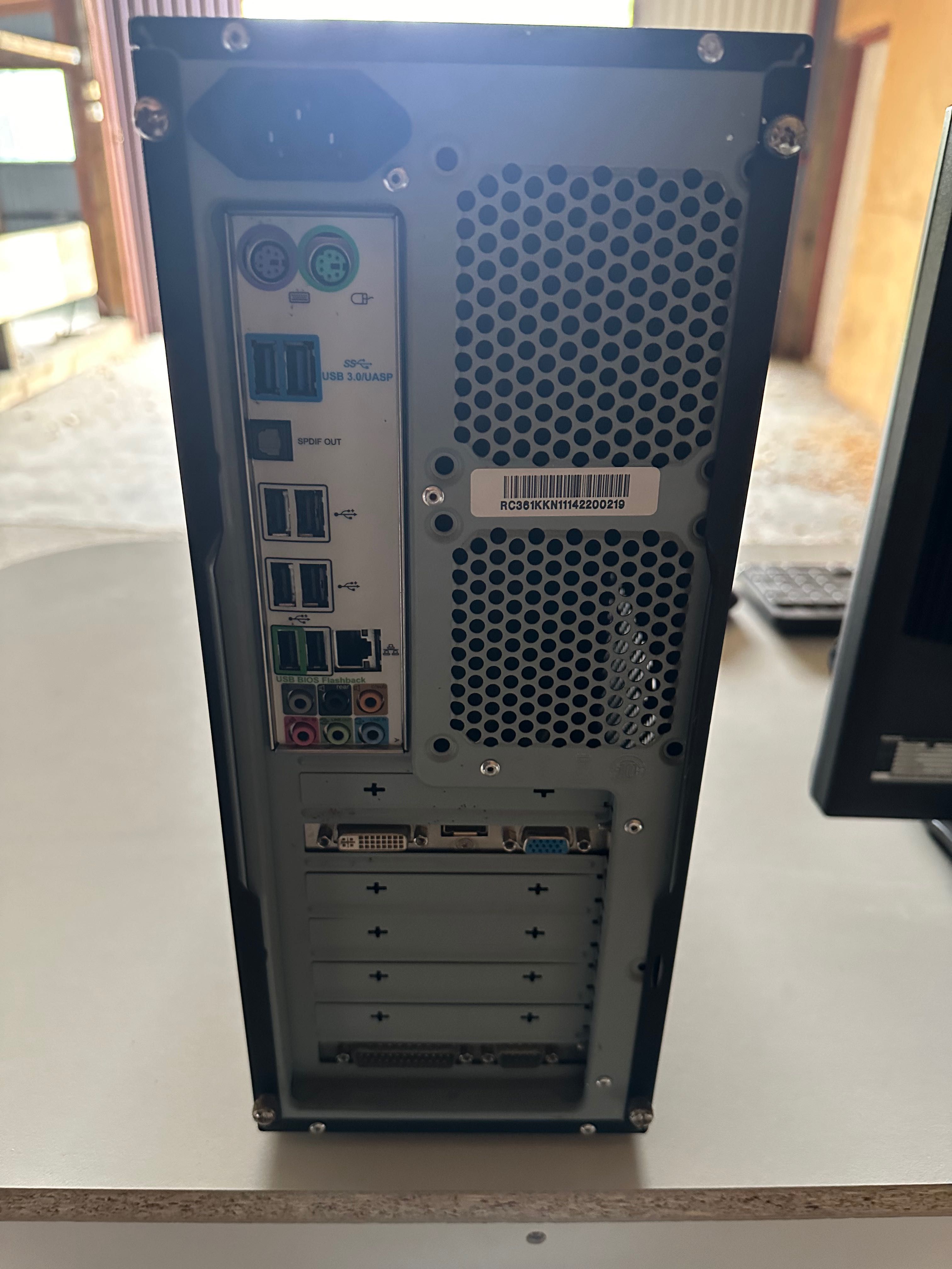 Komputer do biura sklepu zestaw monitor klawiatura mysz ups