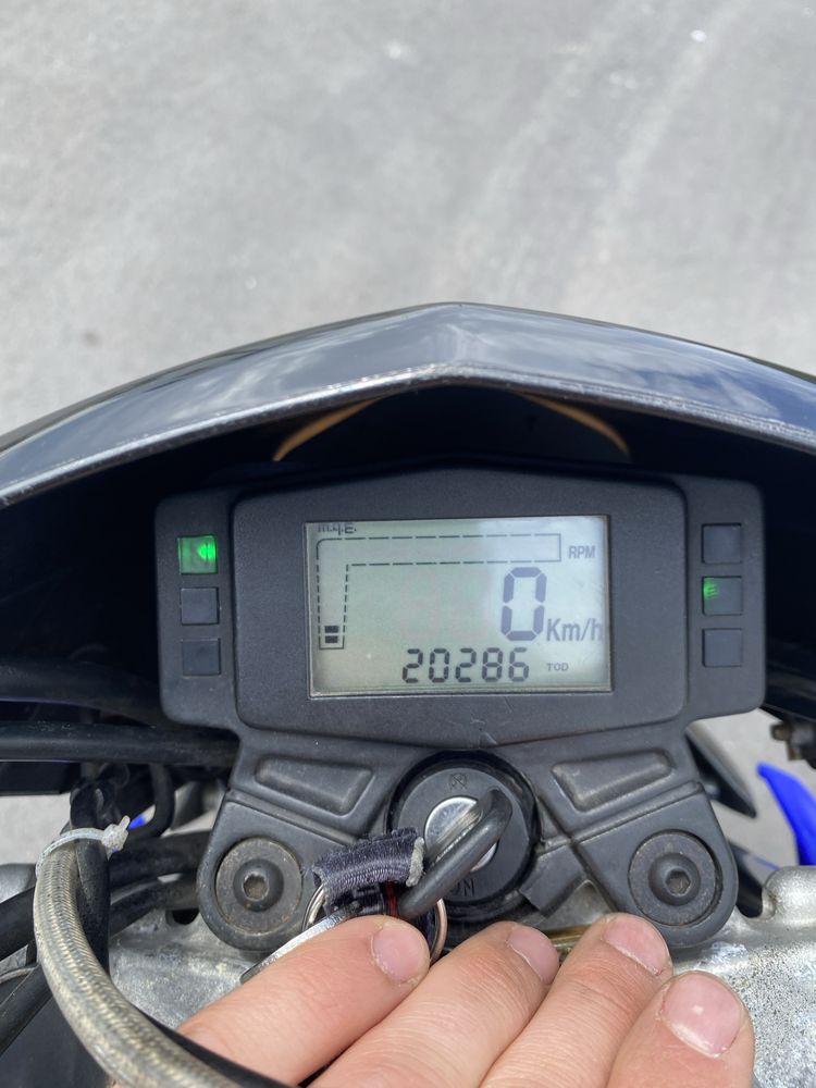 Yamaha XT125X Supermoto *KAT B*