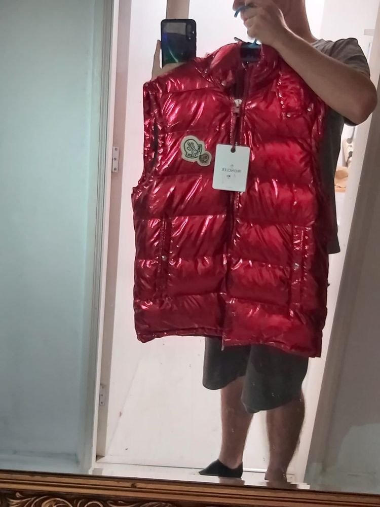 Colete moncler vermelho