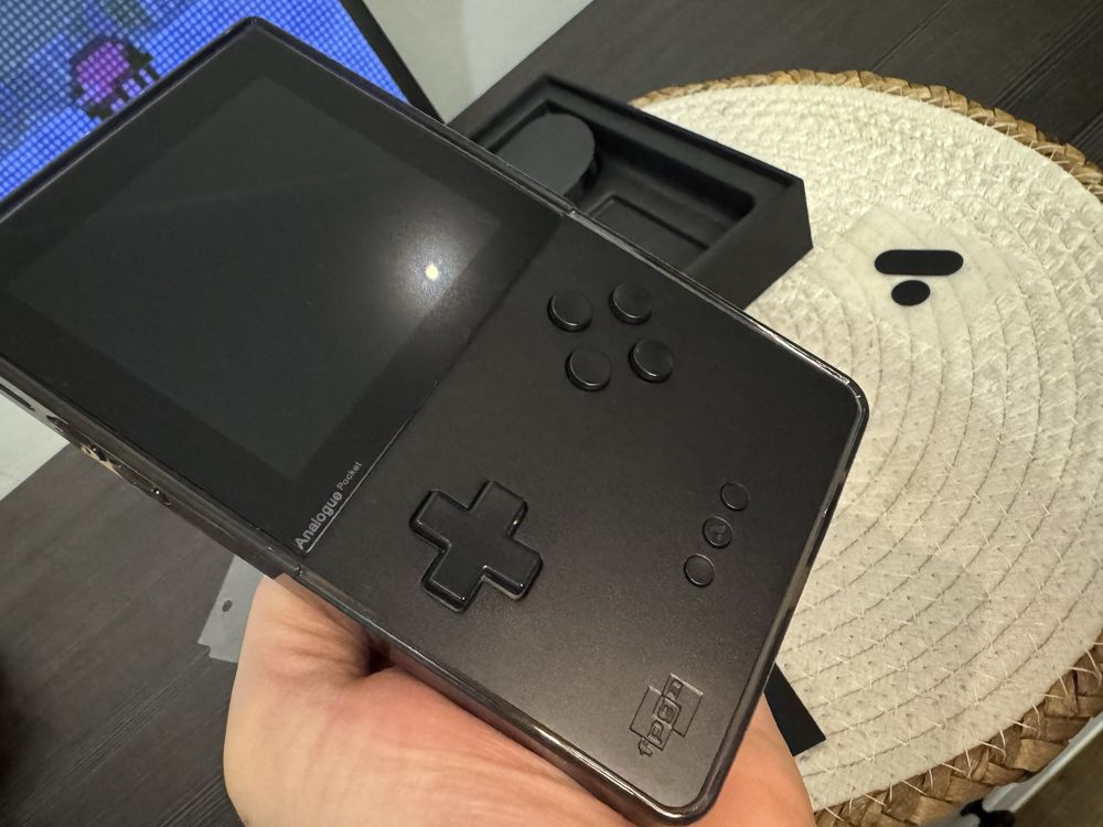 Analogue Pocket gameboy Game boy console analog