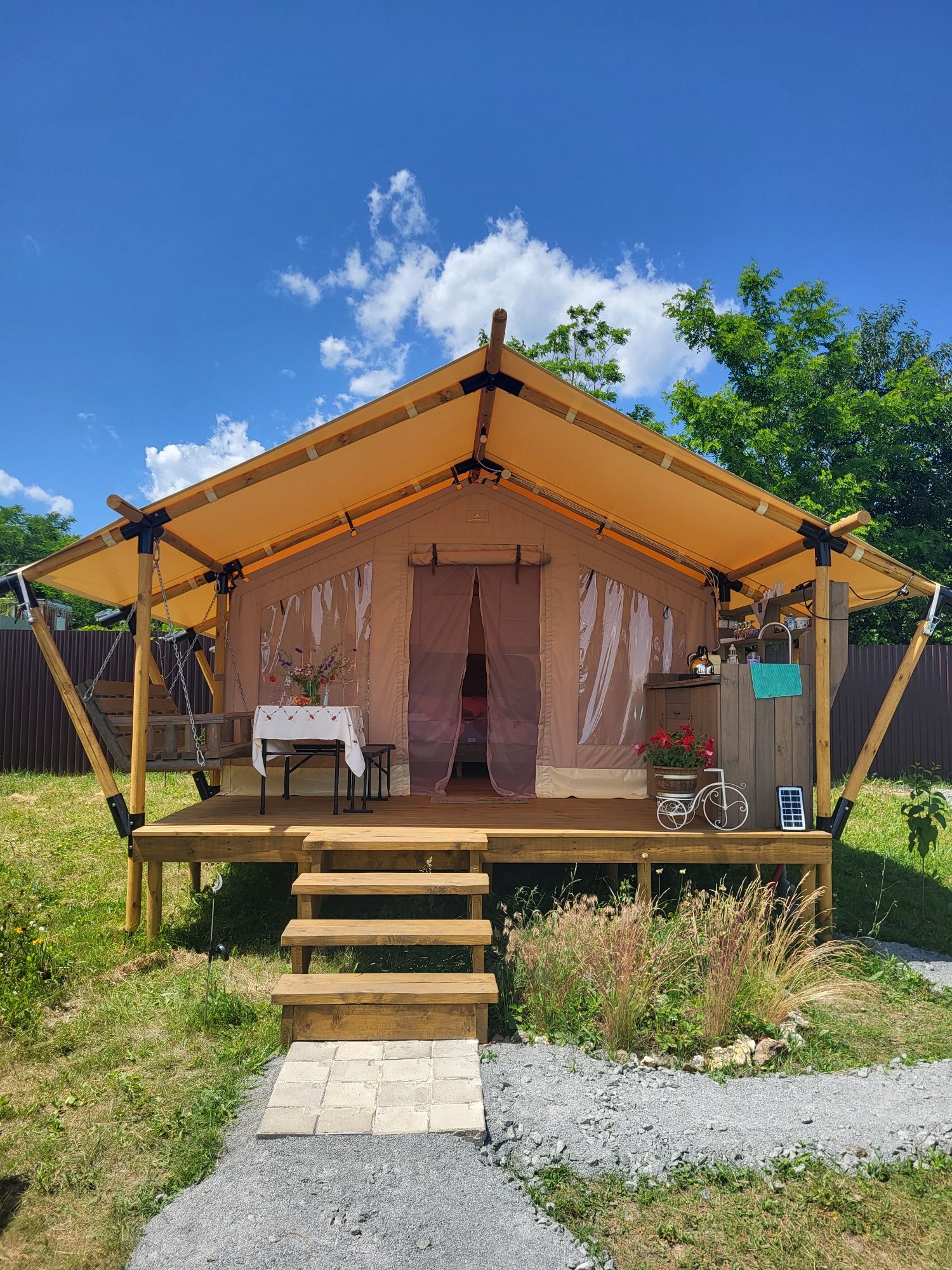 Відпочинок у 2-4 місному глемпінгу (#glamping) на Дністрі