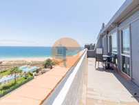 Apartamento T1 com terraço de 27.10m², a 2 minutos da Praia de Alvor