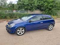 Opel Astra GTC 2.0 Turbo Xenon Czarny sufit ALU 17