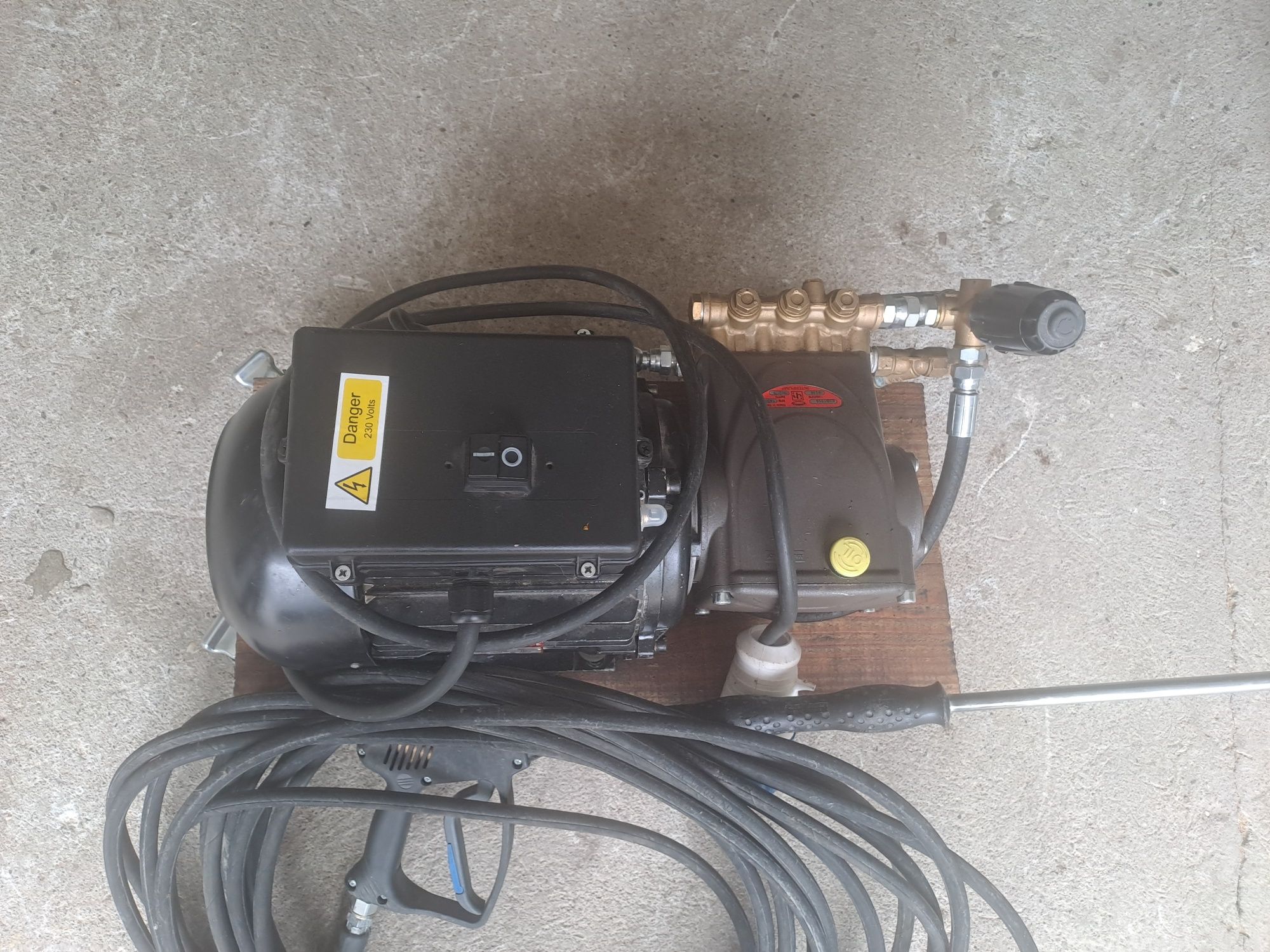 Myjka wysokociśnieniowa z UK 4.5kW Melegari