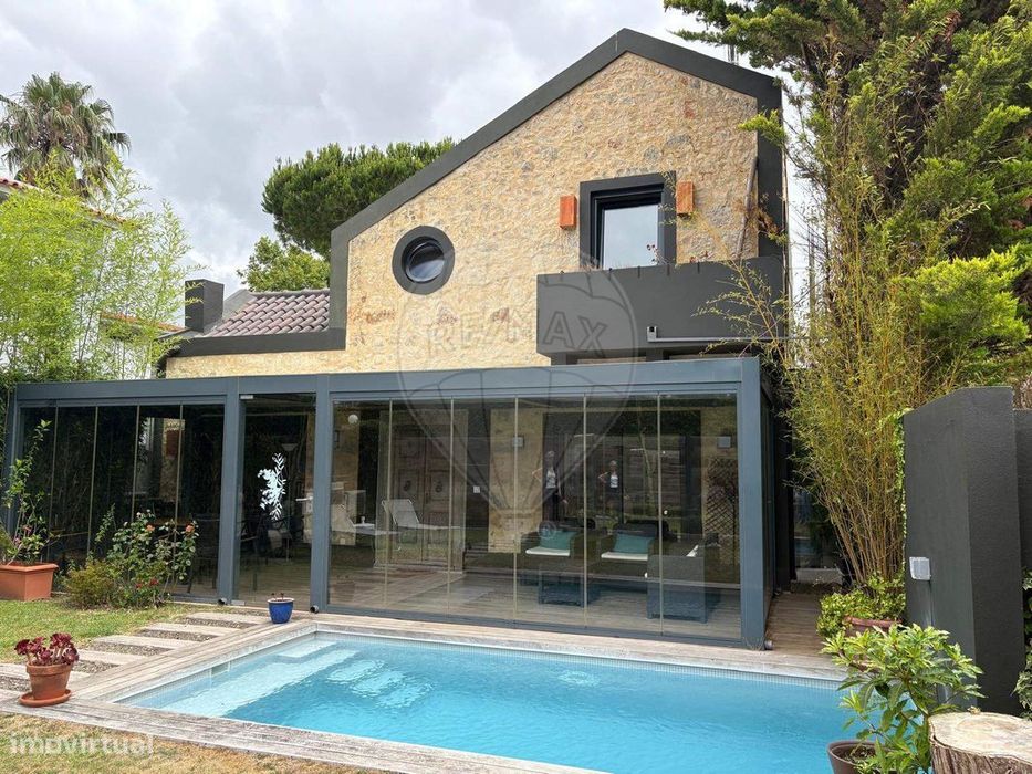 Moradia T4 para venda