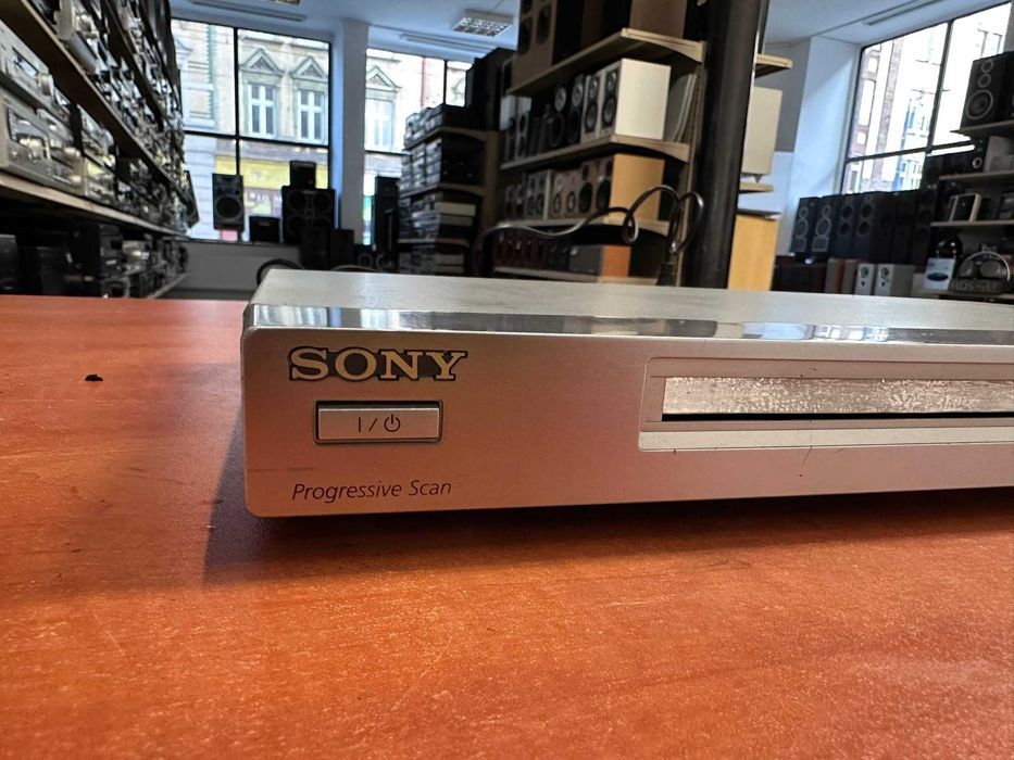 Odtwarzacz DVD Sony DVP-NS 590P