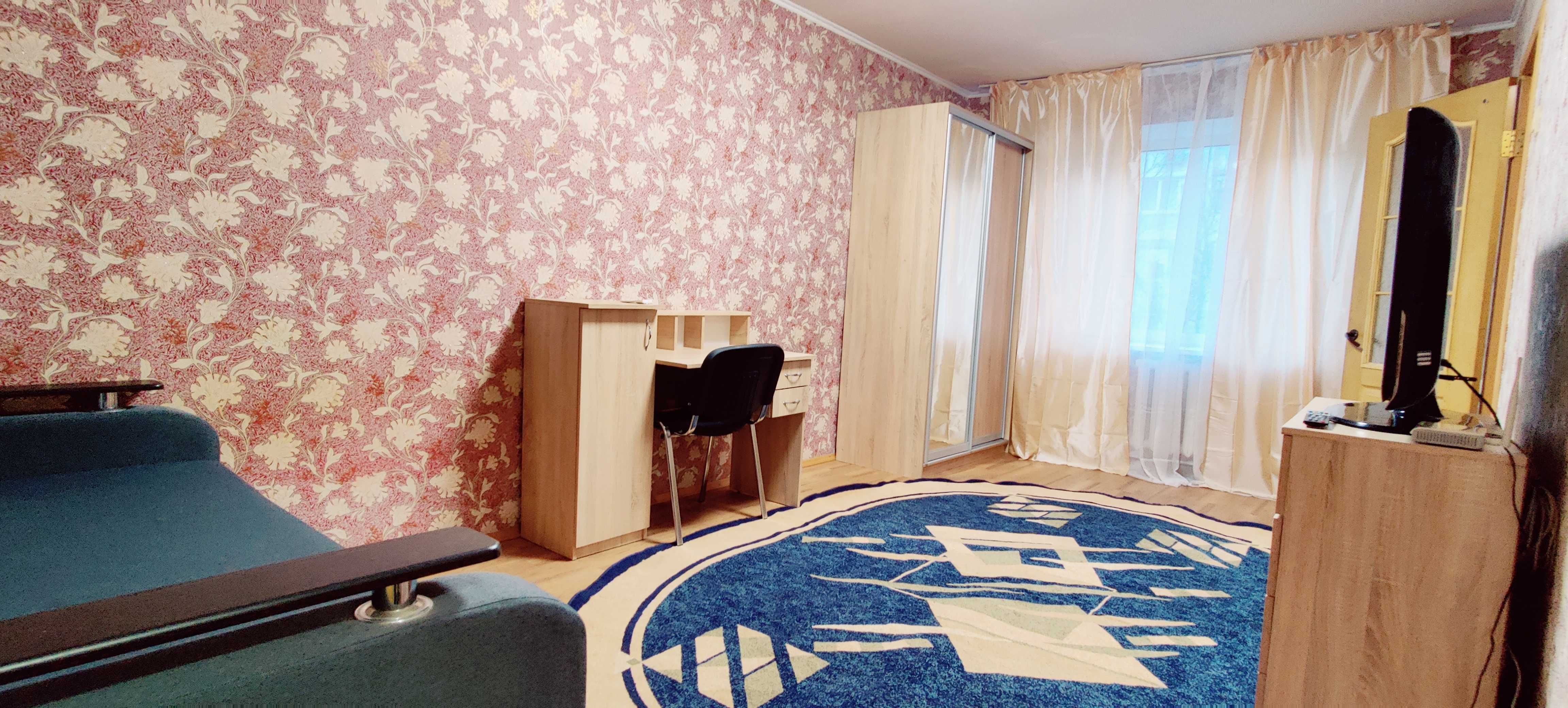 Подобово Юлії Здановської 34/2 квартира 1-кім.  поряд Інститут раку