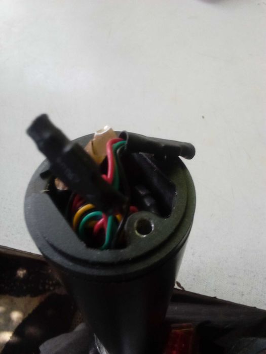 Електросамокат складаний "J MOVE".