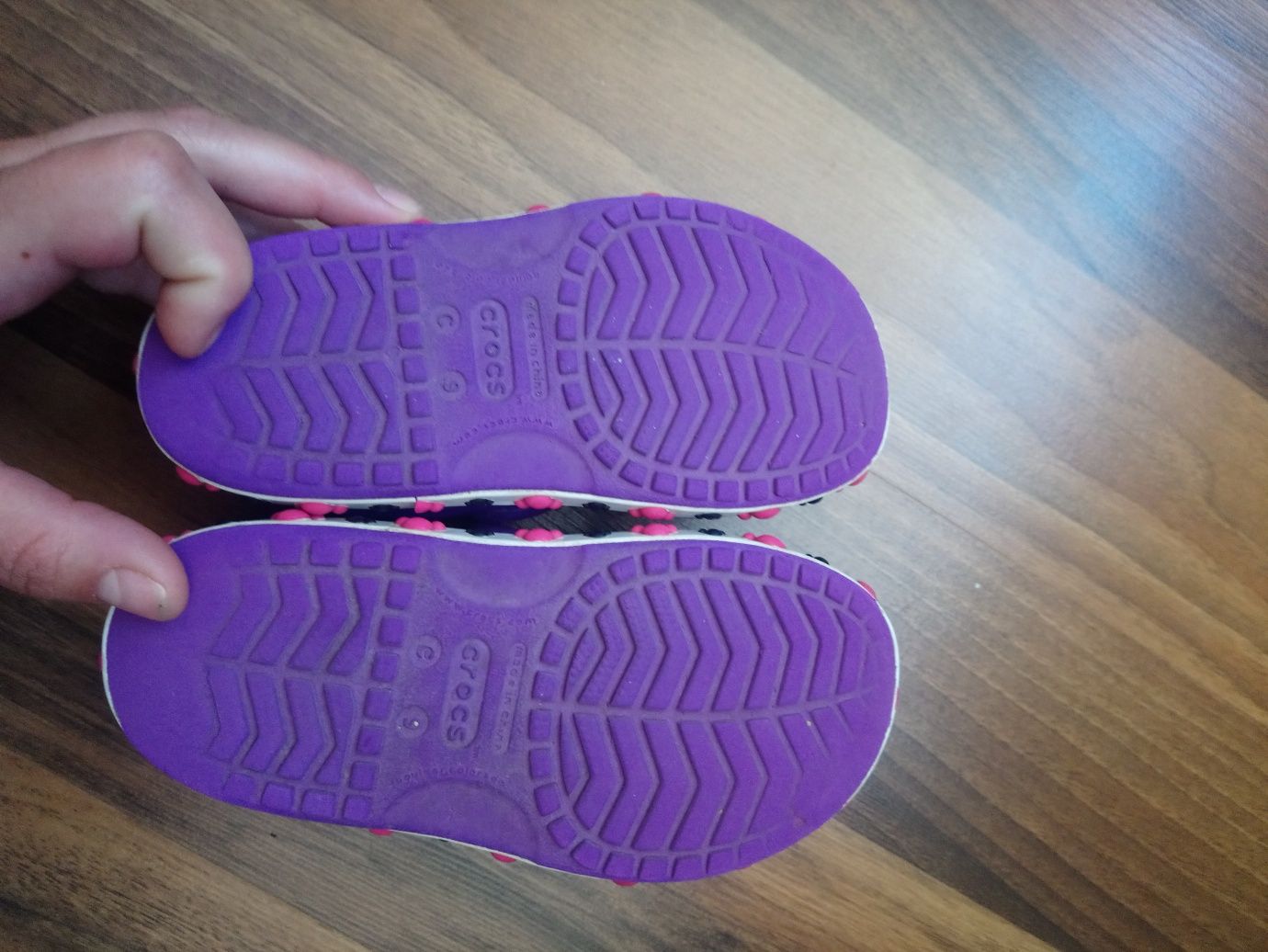 crocs c 9 на девочку
