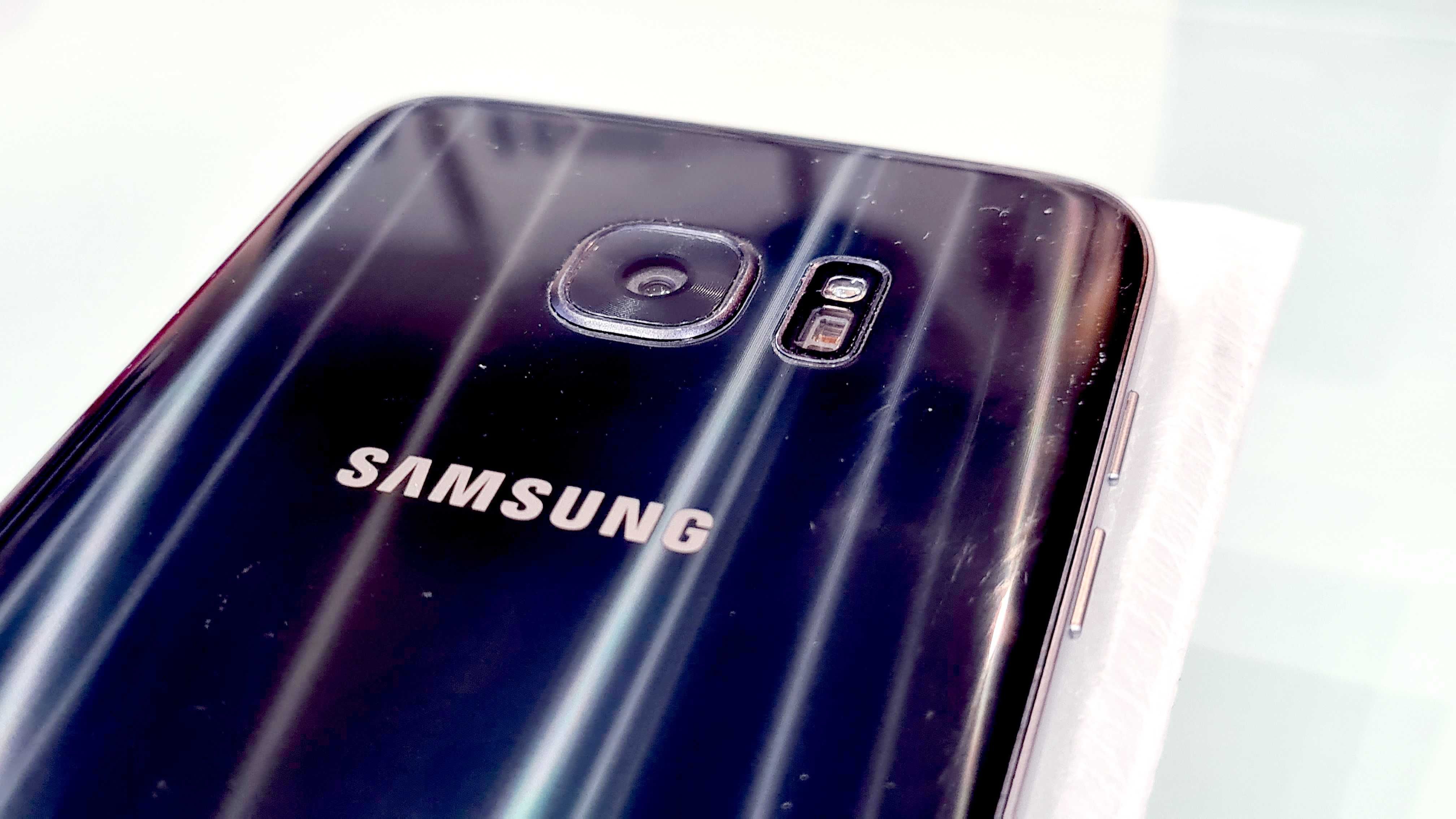 Telefon Samsung Galaxy S7 Edge Super Stan!