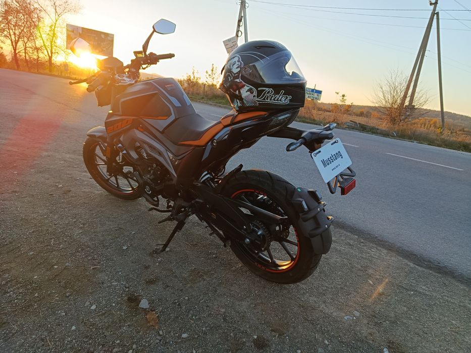 Продаю мустанг ст 200