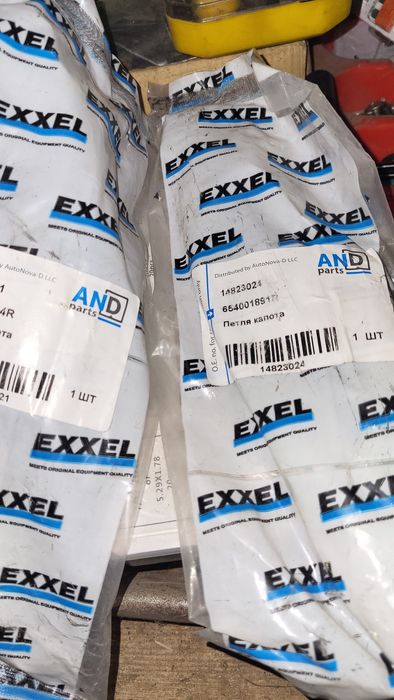 Петля капота рено логан