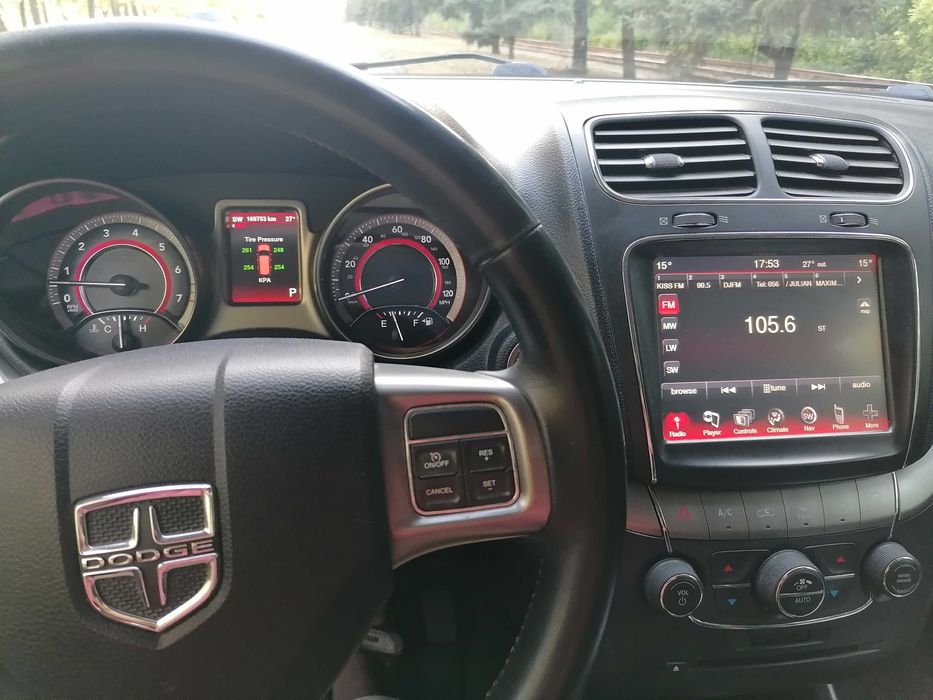 Продам или обменяю ласточку Додж джорни 3,6