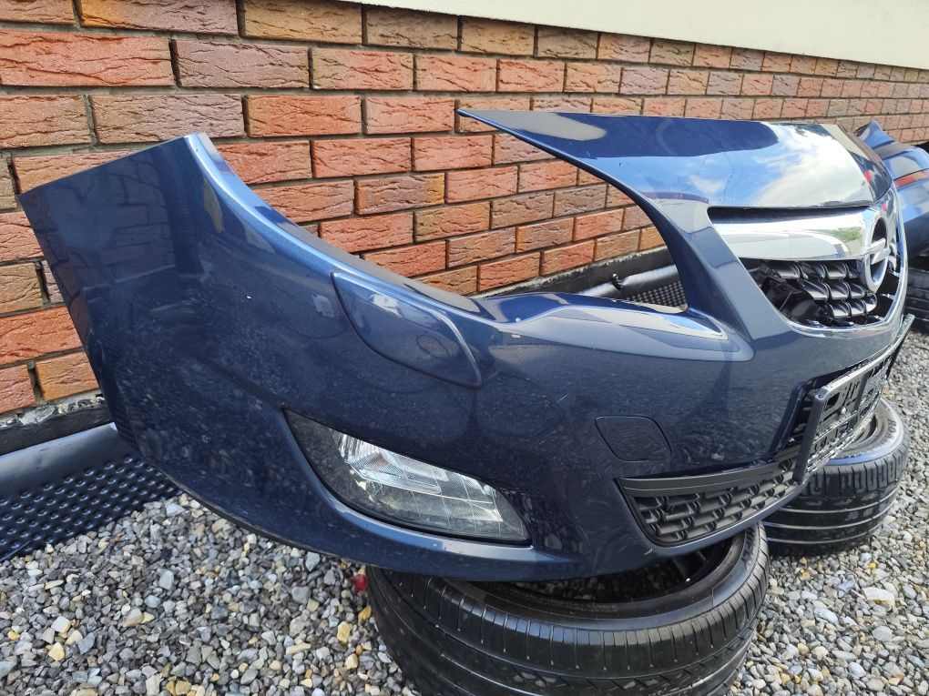 Zderzak skorupa kierunkowskazy opel astra j z22a xenon spryskiwacz