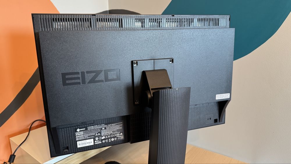Monitor graficzny EIZO CS230 23” wysyłka, działa, bez wypalonych