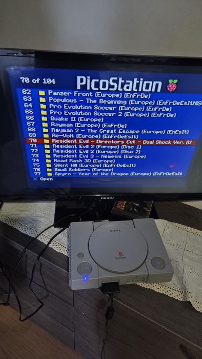 PS1 fat com picostation comando e cartões de memória