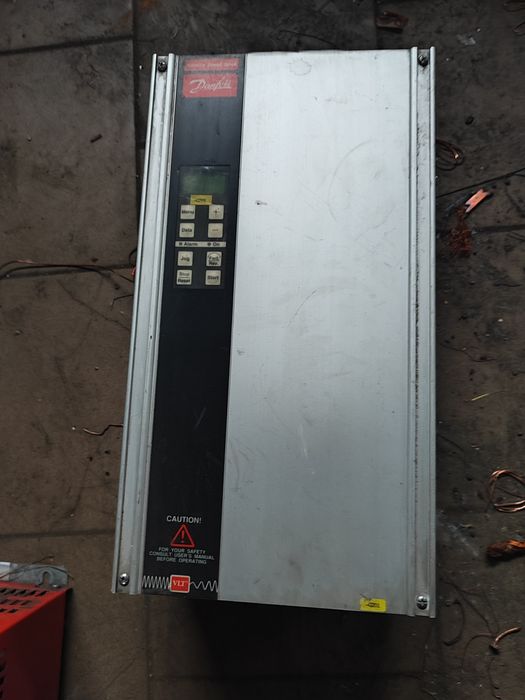 Falownik danfoss vlt 3008 7,5 kW