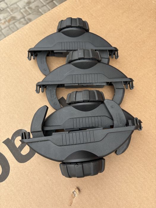 Система фіксації боксу Thule Power Click G3 краби туле