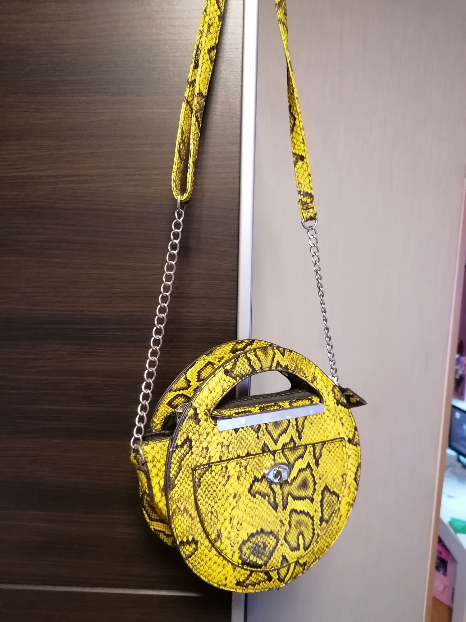 Primark torebka żółty wąż