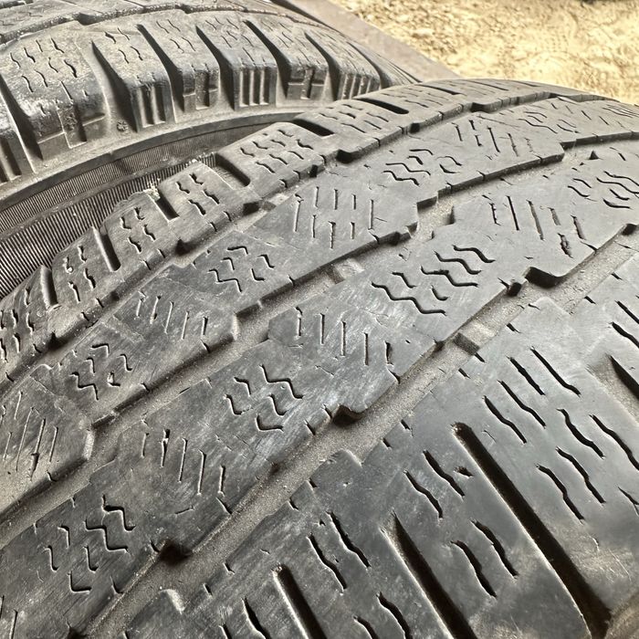 Зимові шини колеса 215 65 r16c Kleber Michelin agilis alpin