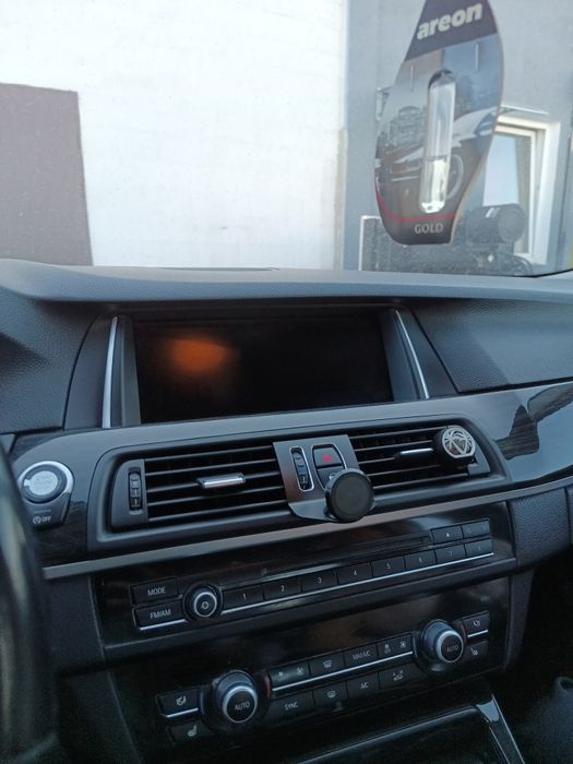 Продам тримач для телефону bmw f10/f11