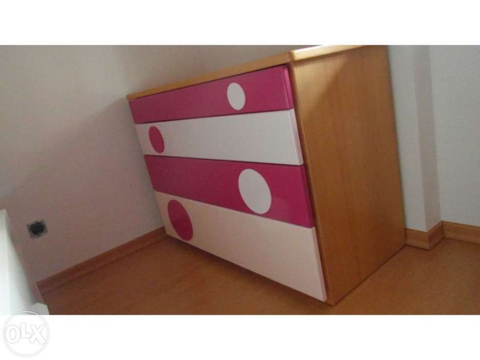 Vendo cómoda para quarto de criança