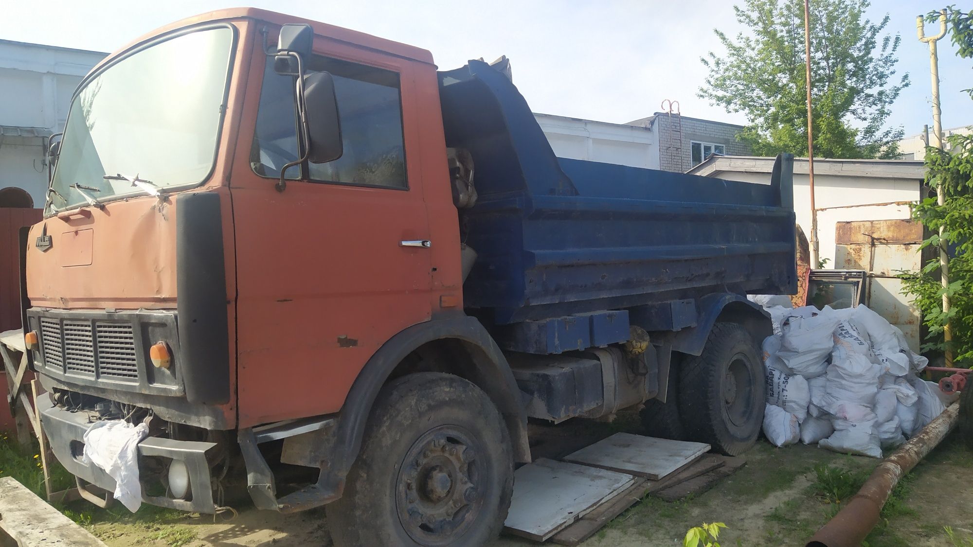 Продам грузовой Маз